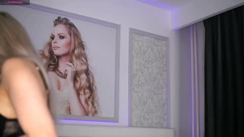 Snapshot of adelyn_chase chatting on 31, 12, 2024 Adelyn online show from 31, 12, 2024