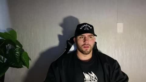 Snapshot of ades_lowe chatting on 25, 9, 2025 Ades online show from 25, 9, 2025