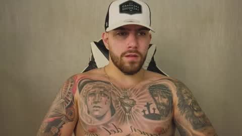 Snapshot of ades_lowe chatting on 30, 10, 2025 Ades online show from 30, 10, 2025