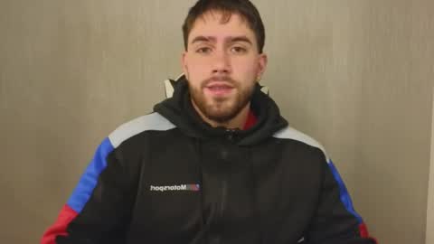 Snapshot of ades_lowe chatting on 5, 11, 2025 Ades online show from 5, 11, 2025