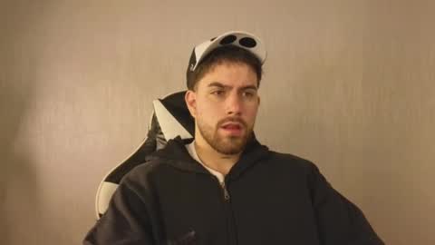 Snapshot of ades_lowe chatting on 13, 11, 2025 Ades online show from 13, 11, 2025