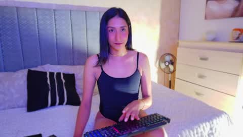 Snapshot of adhara365 chatting on 20, 5, 2026 adhara star 3 online show from 20, 5, 2026