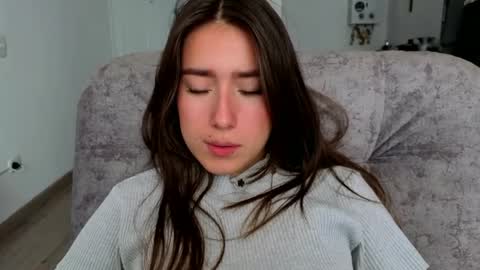 Snapshot of adhara_kitten chatting on 27, 4, 2026 Adhara online show from 27, 4, 2026
