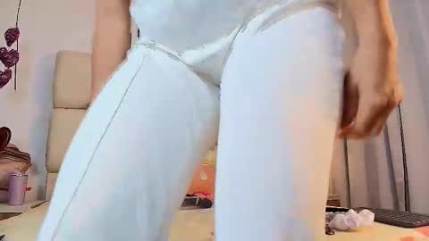 AdharaSmithh online show from 20, 9, 2025