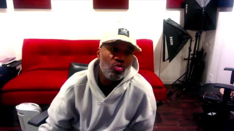 adick_ting online show from 25, 12, 2024