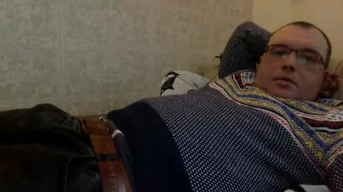 Snapshot of adml609 chatting on 21, 12, 2025 adml609 online show from 21, 12, 2025