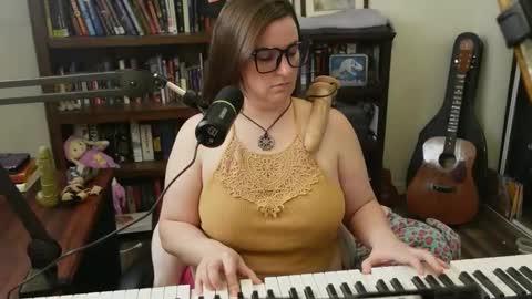 Snapshot of adobe_angel304 chatting on 15, 12, 2024 adobe_angel304 online show from 15, 12, 2024