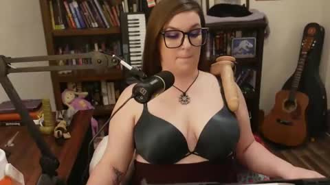 Snapshot of adobe_angel304 chatting on 19, 12, 2024 adobe_angel304 online show from 19, 12, 2024