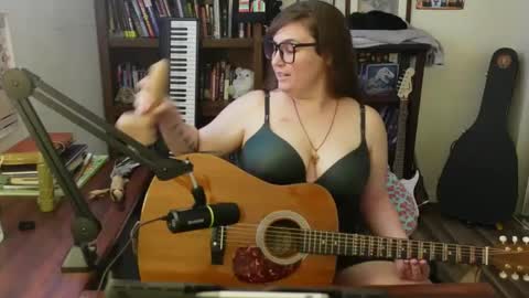 Snapshot of adobe_angel304 chatting on 2, 10, 2025 adobe_angel304 online show from 2, 10, 2025