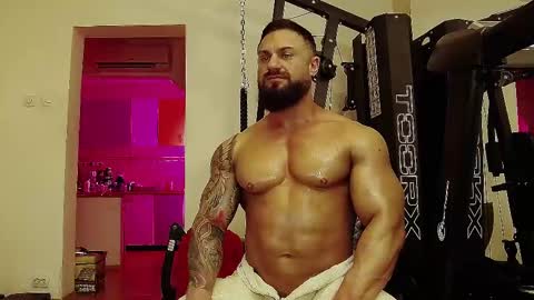 Adonis online show from 28, 2, 2025