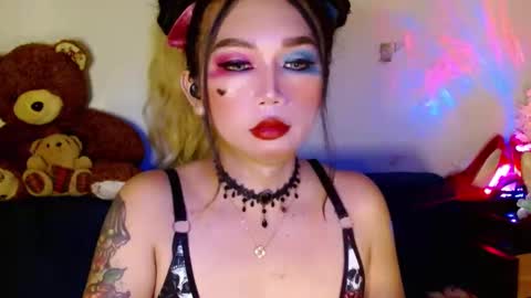 Snapshot of adorableslutxxx chatting on 8, 3, 2025 jasmine online show from 8, 3, 2025