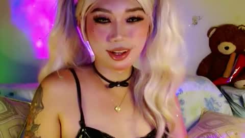 Snapshot of adorableslutxxx chatting on 12, 11, 2025 jasmine online show from 12, 11, 2025