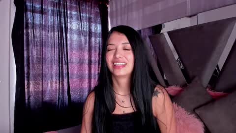 Snapshot of adorabolt chatting on 14, 1, 2025 Stormi online show from 14, 1, 2025