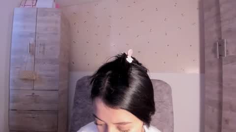 Snapshot of adorabolt chatting on 20, 9, 2025 Stormi online show from 20, 9, 2025