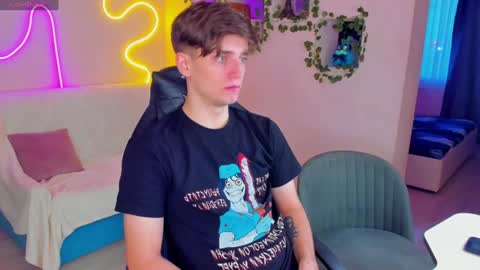 Snapshot of adrean_sofi chatting on 19, 1, 2025 adrean_sofi online show from 19, 1, 2025