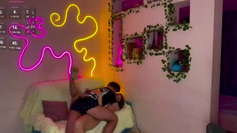 Snapshot of adrean_sofi chatting on 14, 2, 2025 adrean_sofi online show from 14, 2, 2025