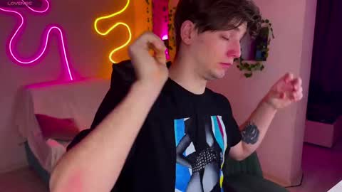 Snapshot of adrean_sofi chatting on 24, 2, 2025 adrean_sofi online show from 24, 2, 2025