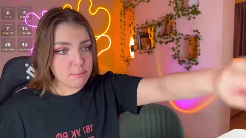 Snapshot of adrean_sofi chatting on 6, 10, 2025 adrean_sofi online show from 6, 10, 2025