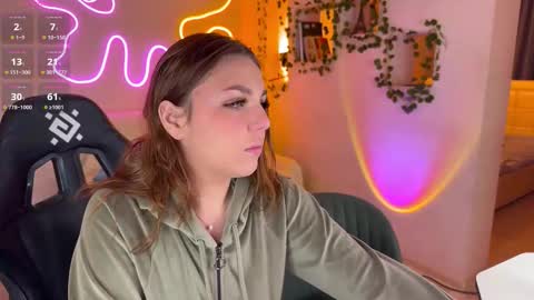 Snapshot of adrean_sofi chatting on 30, 10, 2025 adrean_sofi online show from 30, 10, 2025