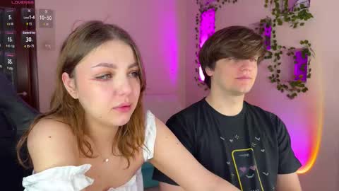 Snapshot of adrean_sofi chatting on 1, 12, 2025 adrean_sofi online show from 1, 12, 2025