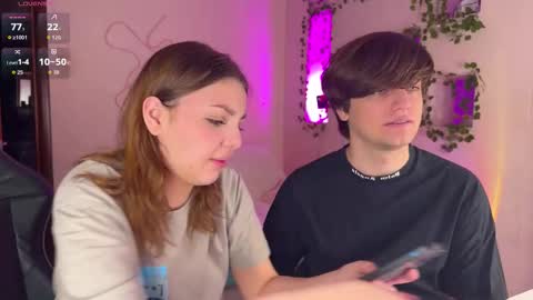 Snapshot of adrean_sofi chatting on 5, 12, 2025 adrean_sofi online show from 5, 12, 2025