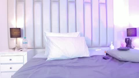 ANDREA PEREZ online show from 10, 4, 2026