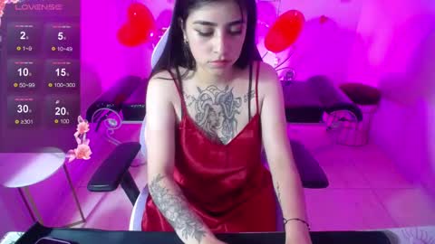 Snapshot of adri_gomez_1 chatting on 18, 2, 2025 Adri online show from 18, 2, 2025