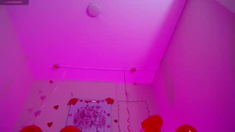 Snapshot of adri_gomez_1 chatting on 22, 2, 2025 Adri online show from 22, 2, 2025