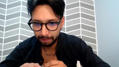 Snapshot of adrian_falcon chatting on 23, 5, 2026 Adrian Falcon online show from 23, 5, 2026