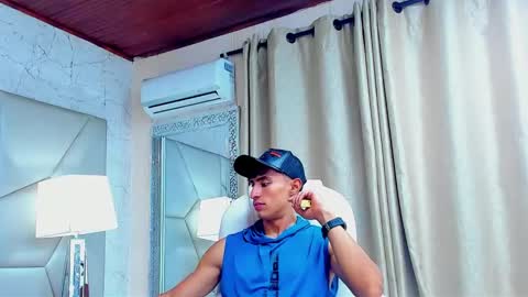   online show from 25, 1, 2025