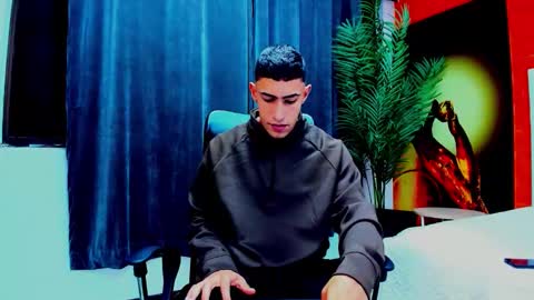 Snapshot of adrian_rae chatting on 24, 2, 2026 online show from 24, 2, 2026