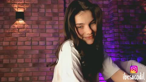 Snapshot of adriana_allen chatting on 20, 1, 2025 Adri online show from 20, 1, 2025