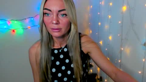 Adriana online show from 21, 12, 2024