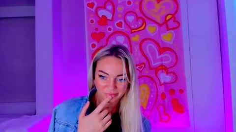 Adriana online show from 13, 2, 2025