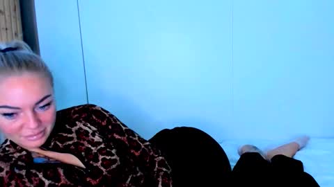 Adriana online show from 26, 9, 2025