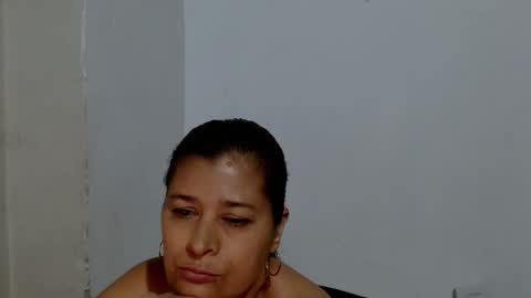 Adriana milf online show from 15, 10, 2025