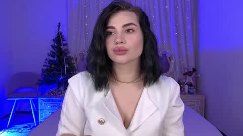 Snapshot of adrianatores chatting on 2, 12, 2025 AdrianaTores online show from 2, 12, 2025