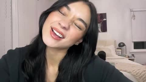 Adrianna  online show from 11, 2, 2025