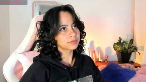 Snapshot of adriannyp chatting on 31, 10, 2025 adrianny online show from 31, 10, 2025