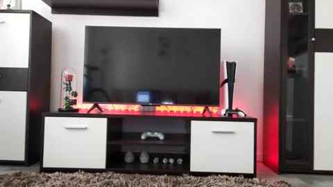 Adriano online show from 15, 2, 2025