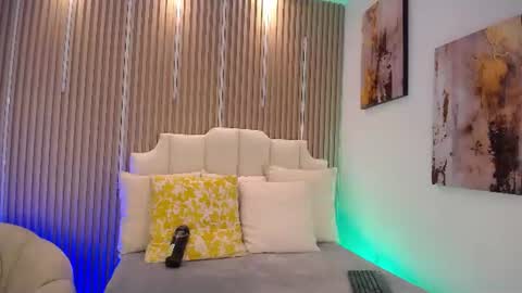 adrianstark_ online show from 23, 6, 2026