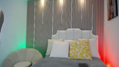 adrianstark_ online show from 30, 6, 2026