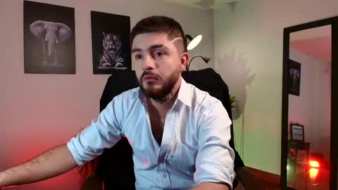 Snapshot of adrianwilliams_ chatting on 14, 2, 2025 Adrian Williams online show from 14, 2, 2025