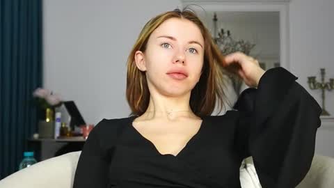 Aelia online show from 2, 10, 2025