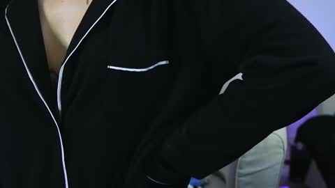 Aelia online show from 17, 11, 2025