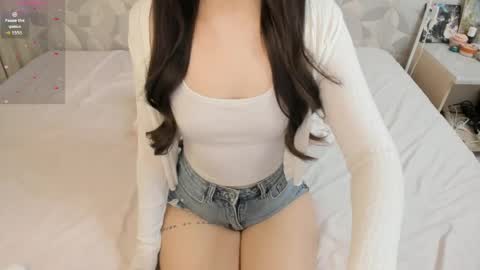 Snapshot of aeri_love chatting on 24, 4, 2026 Emi online show from 24, 4, 2026