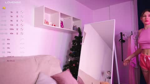 Snapshot of aesthetics__tease chatting on 27, 12, 2024 aesthetics__tease online show from 27, 12, 2024