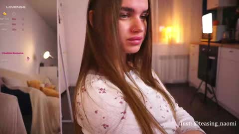 Snapshot of aesthetics__tease chatting on 6, 1, 2025 aesthetics__tease online show from 6, 1, 2025