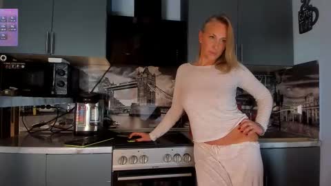 Snapshot of afanasia chatting on 4, 2, 2026 OneAfa online show from 4, 2, 2026