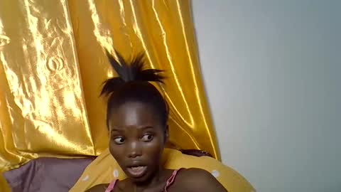 Snapshot of afri_kanaslim chatting on 18, 10, 2025 afri kanaslim online show from 18, 10, 2025